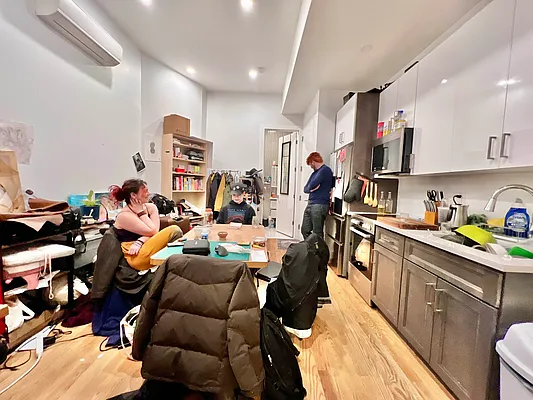 Rented by ERNY LLC | media 1