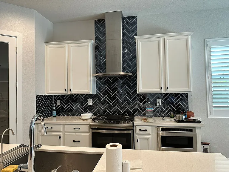 817 Cosmos Dr — Photo 9