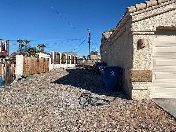 2nd image of 2275 Pima Dr N