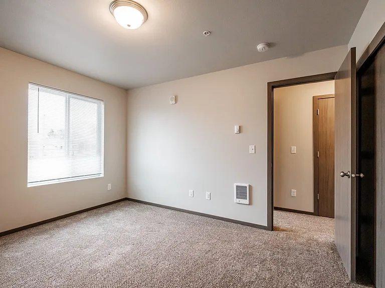 Jefferson Terrace Apartments — Photo 23