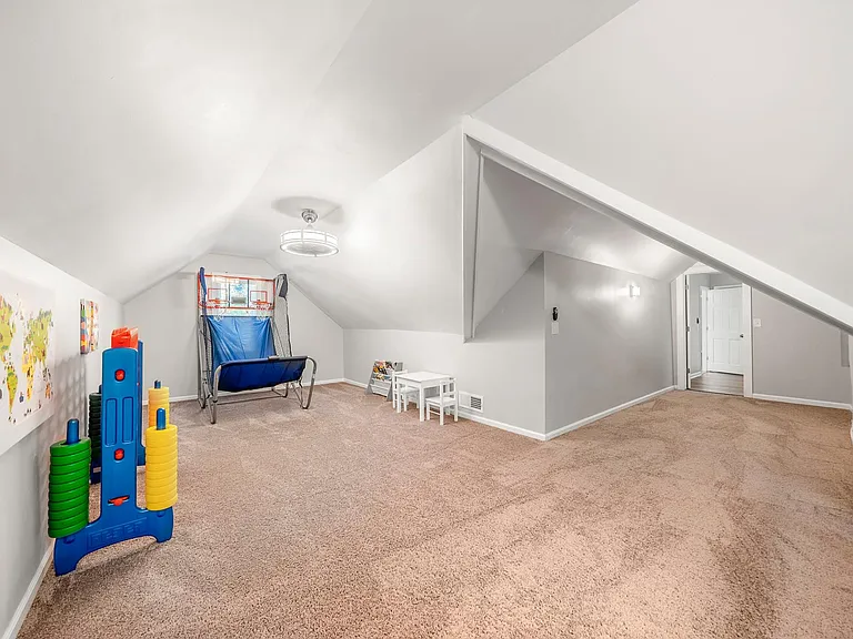 455 Cove Dr NE — Photo 38