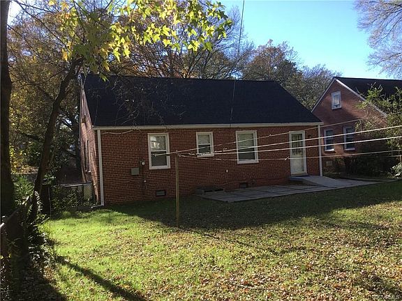 3rd image of 2109 Mimosa St