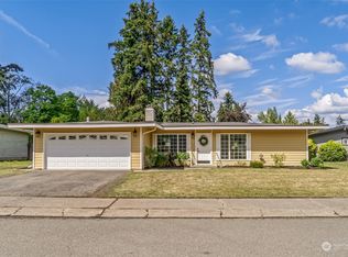 14226 NE 73rd St, Redmond, WA