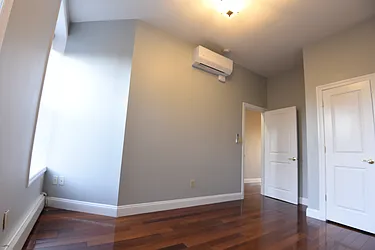 Rented by Brick&Mortar