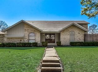 5113 Willowhaven Cir, Garland, TX 75043