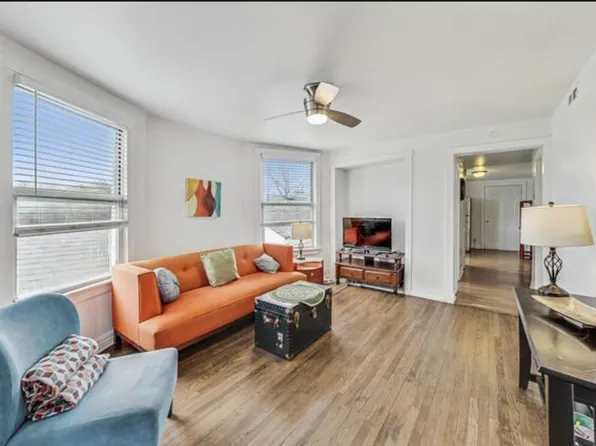 1936 N Saint Louis Ave #3, Chicago, IL 60647