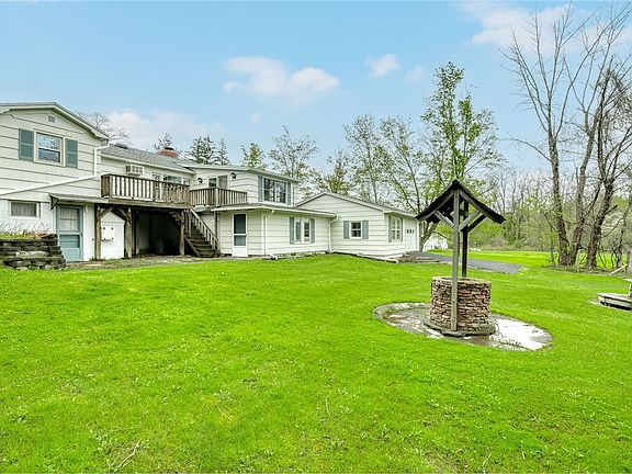 5th image of 240 Basket Rd