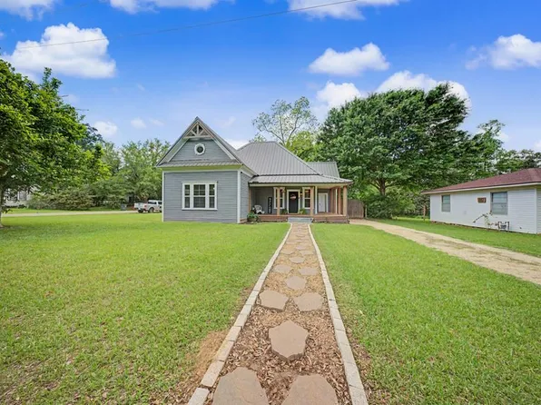 517 Houston St, Newton, TX 75966