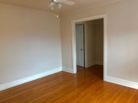 5th image of 6604 N Ashland Ave #1G