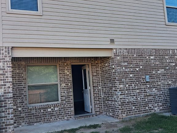 5th image of 6816 Topaz Dr