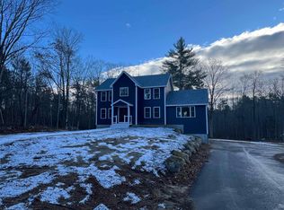 47 Long Hill Rd, Raymond, NH 03077