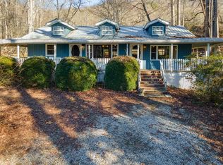 61 Lamar Ln, Franklin, NC 28734