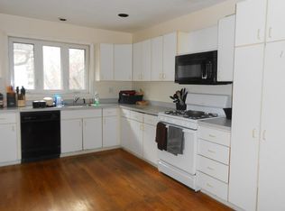 75 Verndale St #2D, Brookline, MA 02446