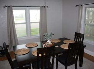 1102 5th St, Durant, IA 52747