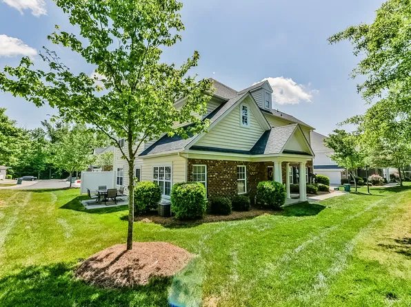 17106 Rennes St, Charlotte, NC 28277