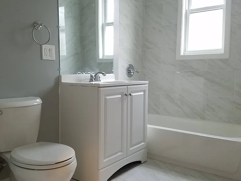 424 Bowdoin St #2-4 — Photo 5