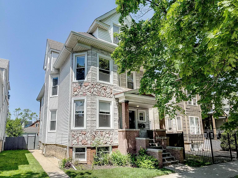 2634 N Lawndale Ave #3 — Photo 9