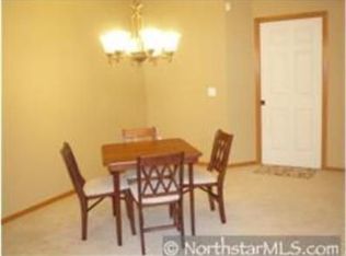 1421 Hunter Hill Rd, Hudson, WI 54016