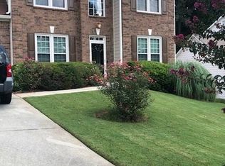 6776 Winterberry Ridge Dr, Stone Mountain, GA 30087