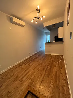 Rented by Hagstrom Management Inc | media 19