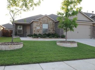 2120 Meadow Park Dr, Princeton, TX 75407