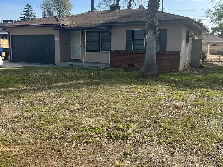 Laura Ln — Photo 2