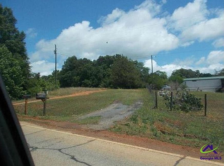 1st image of 2340 Athens Rd