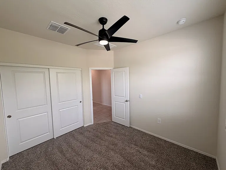 18609 W Bronco Trl — Photo 16