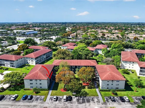 13455 SW 3rd St APT 203S, Hollywood, FL 33027