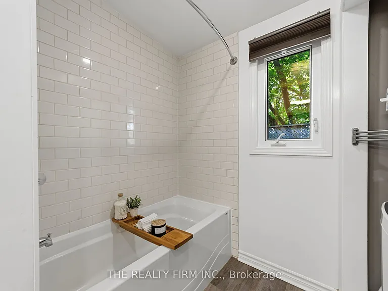 5 Henry St — Photo 8