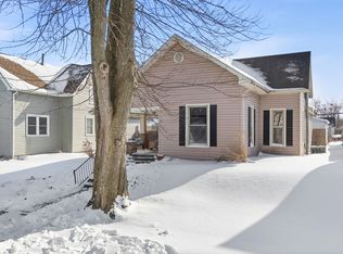 909 S A St, Elwood, IN