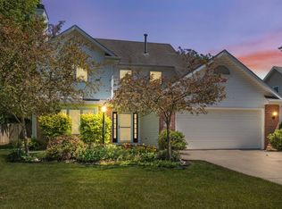 1809 Broken Oak Rd, Fort Wayne, IN 46818