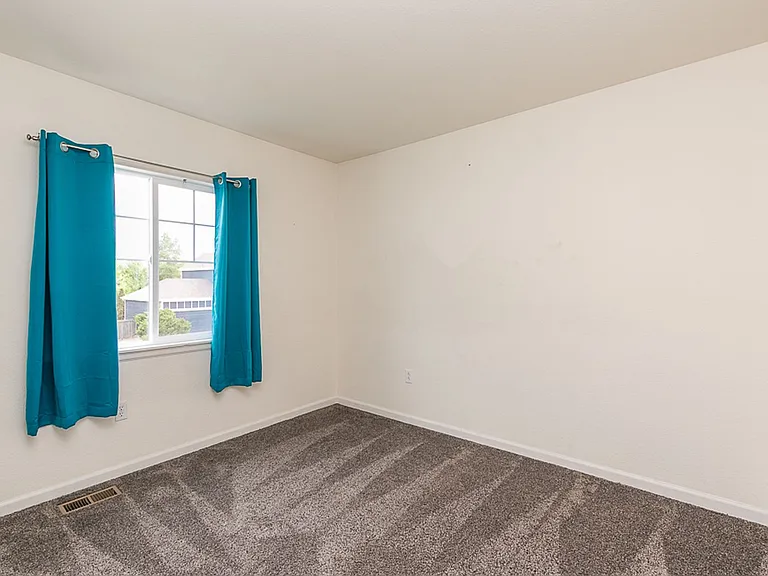 2756 Sage Creek Rd — Photo 12
