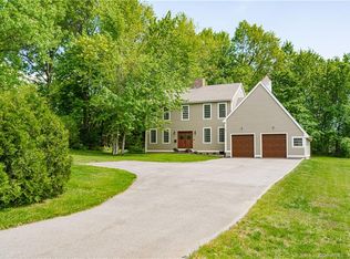 19 Jordan Ln, Wethersfield, CT 06109