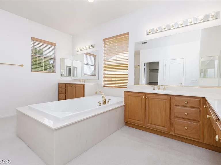 2726 Carolina Blue Ave — Photo 27
