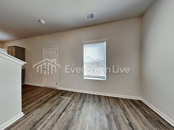 140 Rockwell Cir, Odenville, AL 35120