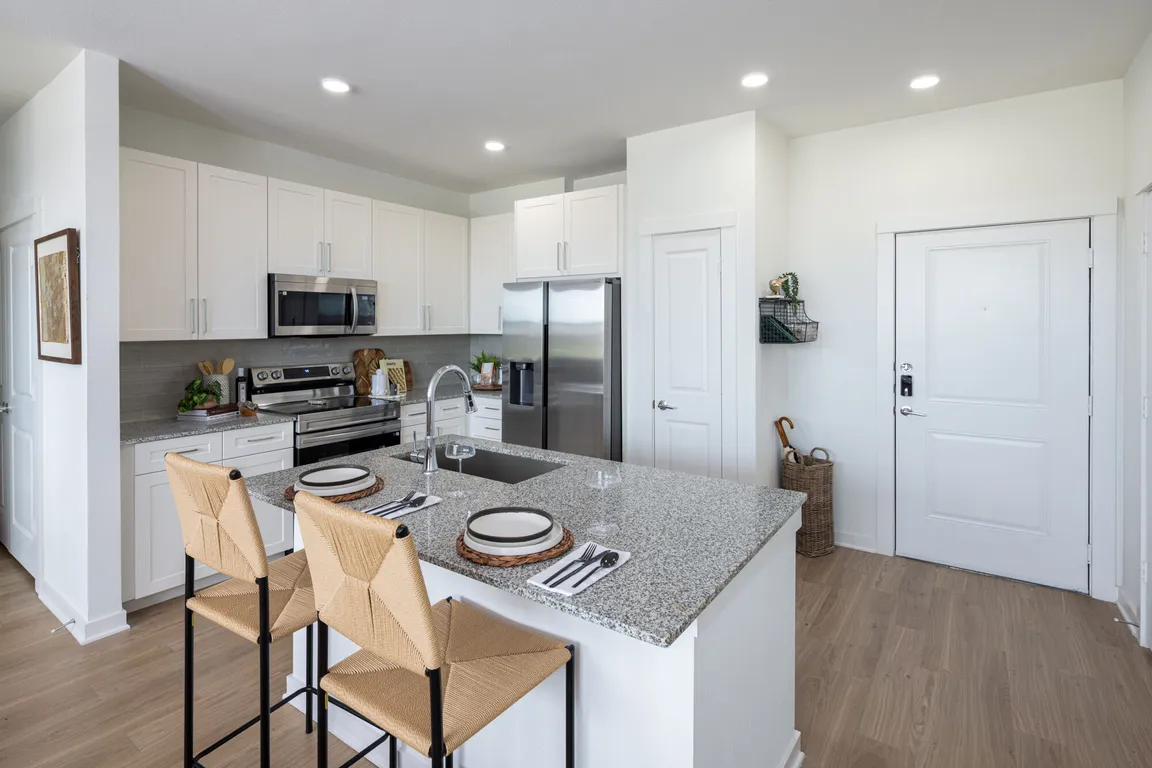 Broadstone Sierra Vista apartments community photo