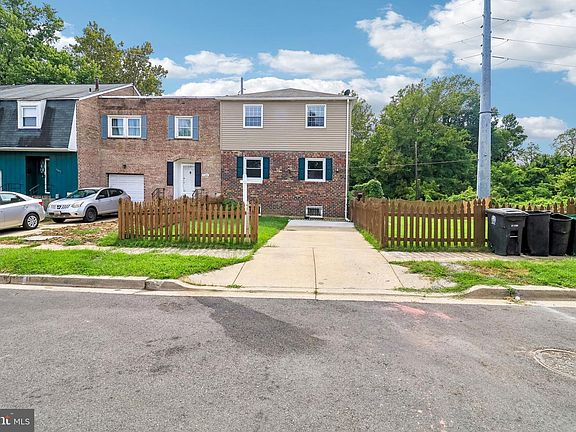 3rd image of 7303 Calder Dr