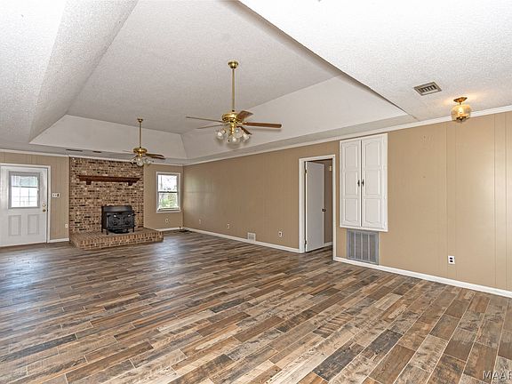 5th image of 3718 Antioch Rd