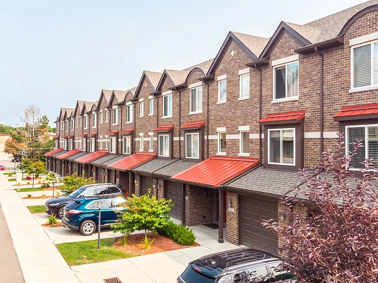 3 story townhomes - no one living above you