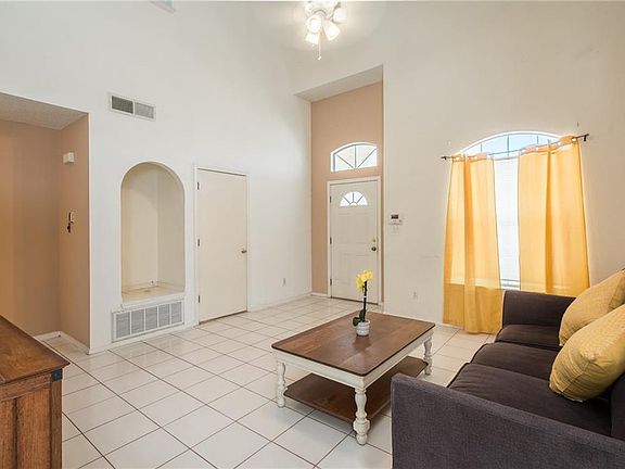 5th image of 12416 Tierra Serena Dr
