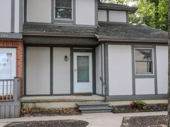 302 Wrexham, 302 Wrexham Ln #104, Maumee, OH 43537