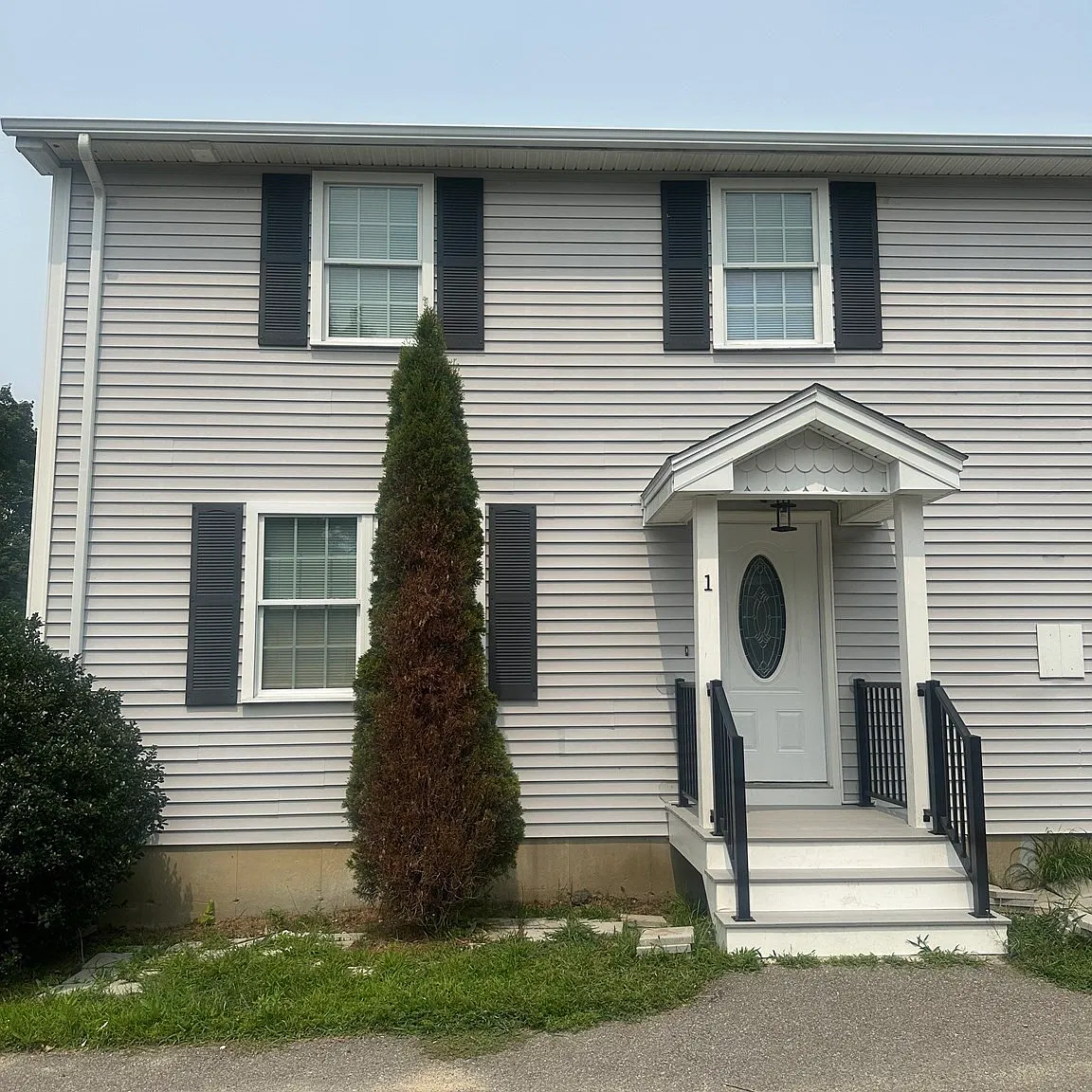 3 bed, 3.0 bath, 1250 sqft, $3,000 — Photo 2