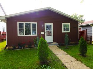 2016 Horeb Ave, Zion, IL 60099