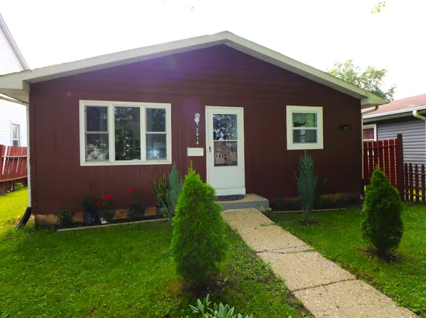 2016 Horeb Ave, Zion, IL 60099