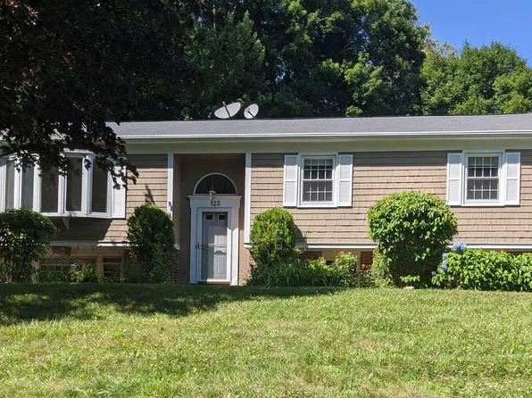 125 Franklin Rd, Longmeadow, MA 01106