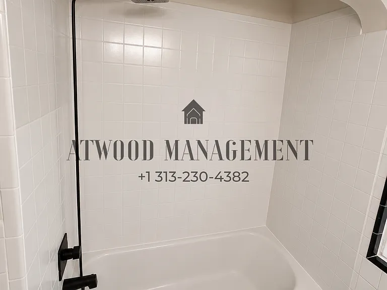 9755 Wayburn St — Photo 8