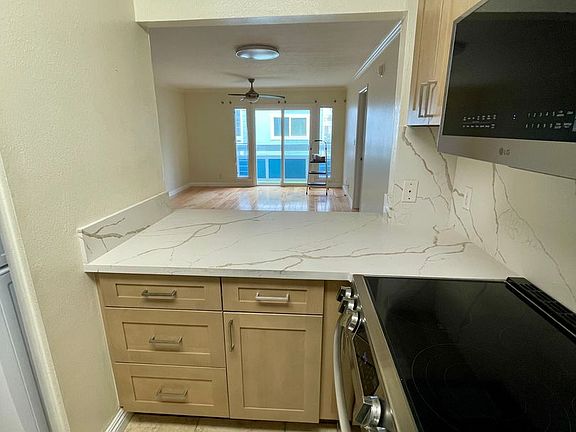 5th image of 355 Aoloa St APT N105