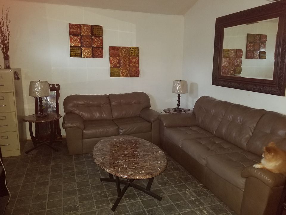 2nd image of 1115 E Eller Ave