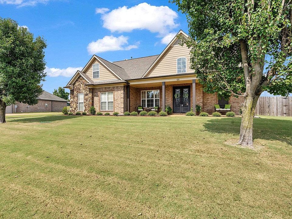 1st image of 98 W Cherrybark Dr
